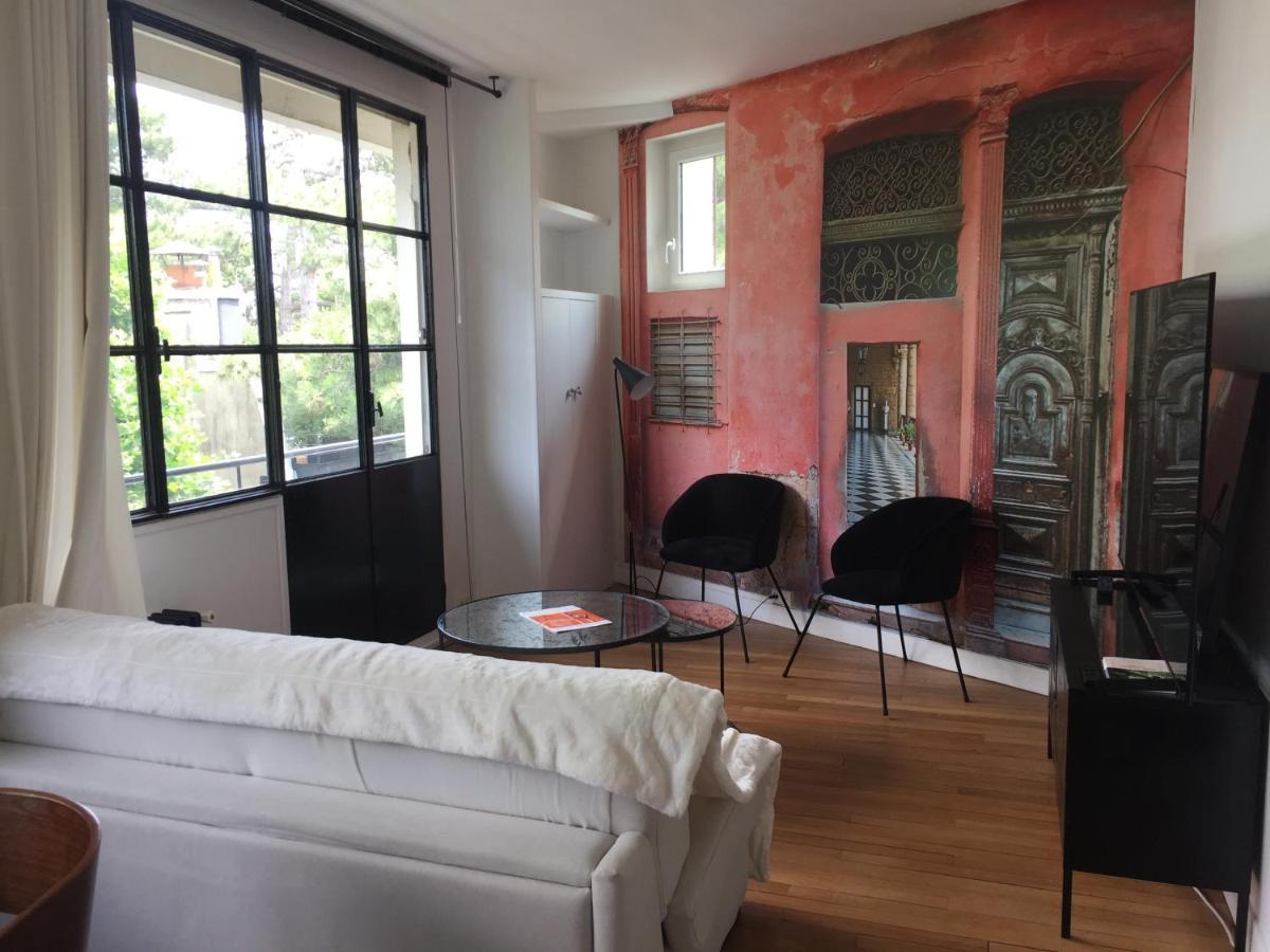 Numero 5 Boulogne-Billancourt Exteriör bild